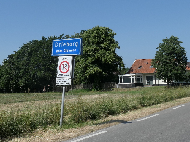 P1060766drieborg_b