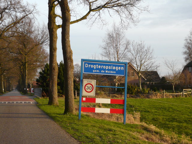 P1020442drogteropslagen