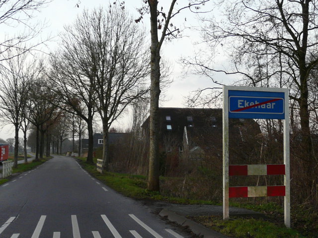 P1020059ekehaar