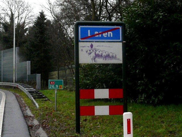 P1020121larennh
