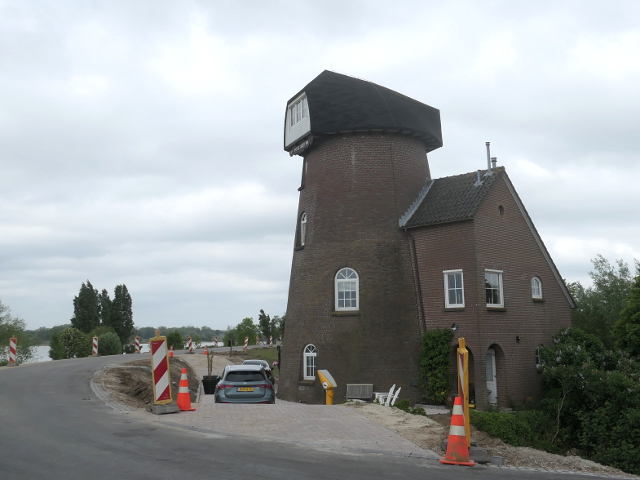 P1360865herwijnen_z