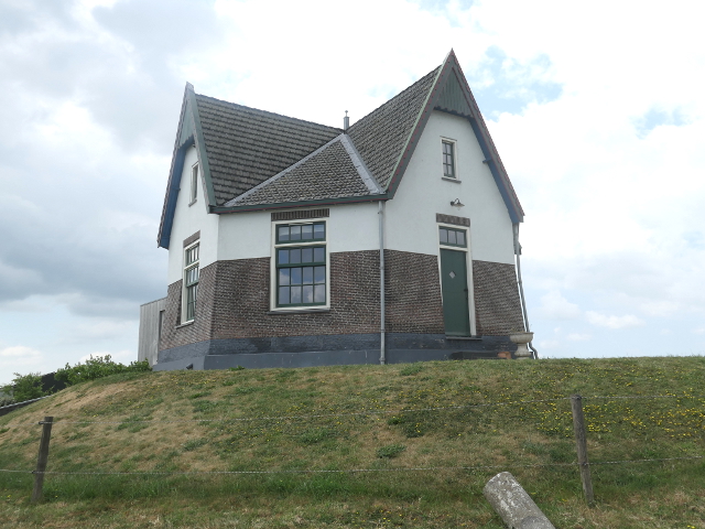P1370322zevenhoven_z