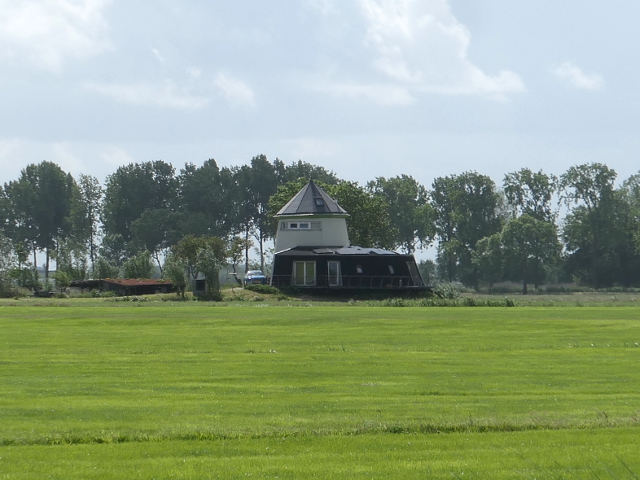 P1370479bleskensgraaf_z