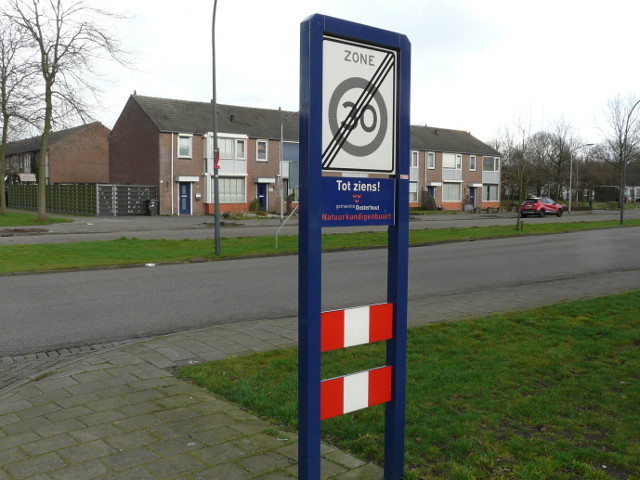 P1210352natuurkundigenbuurt