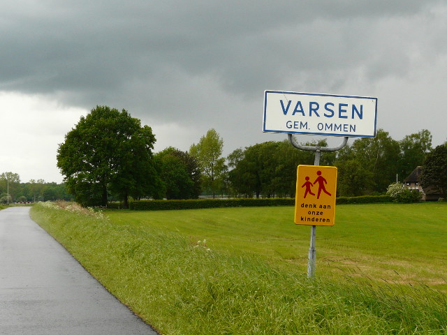 P1240849varsen