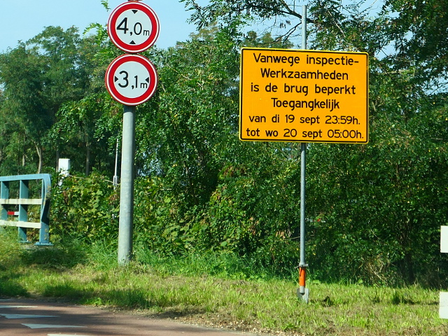 P1130338geeltijdenitteren