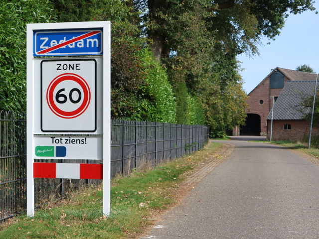 IMG_6190zeddam_e