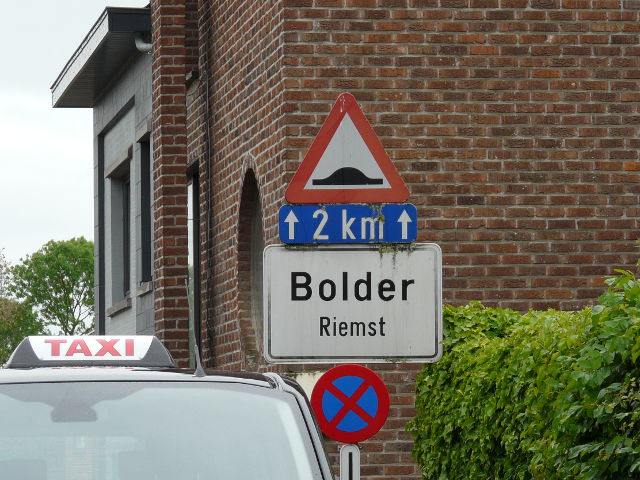 P1060075bolder_w