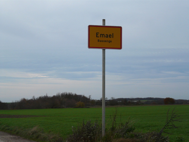 P1200939emael_g