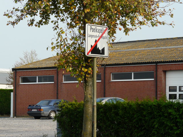 P1100065poelkapelle_e