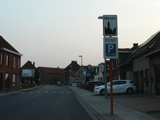 P1100087menen_w