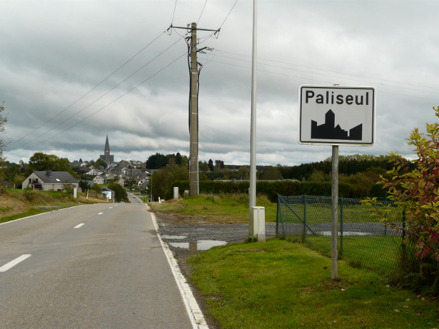 P1100834paliseul_w