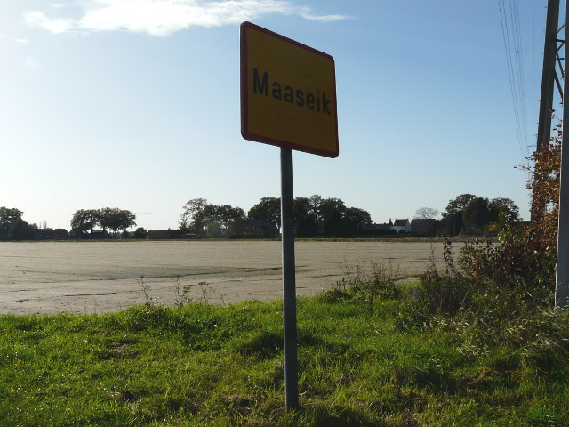 P1120032maaseik_g