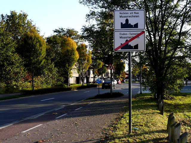 P1120077mechelenadmaas_w