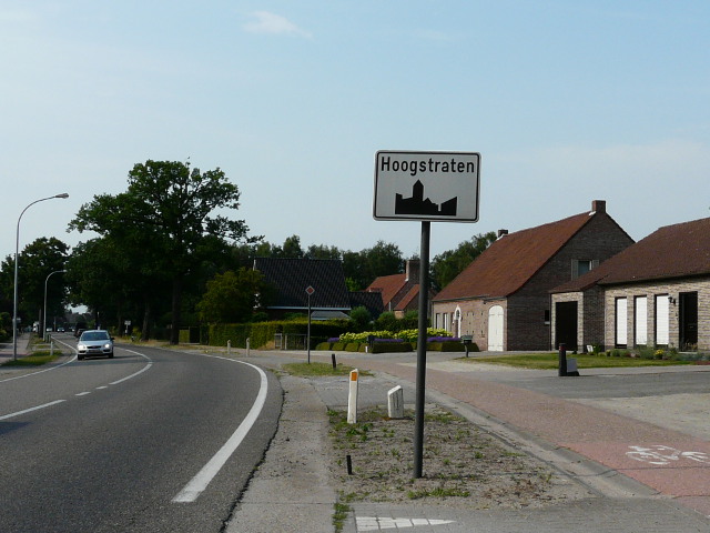 P1170498hoogstraten_w