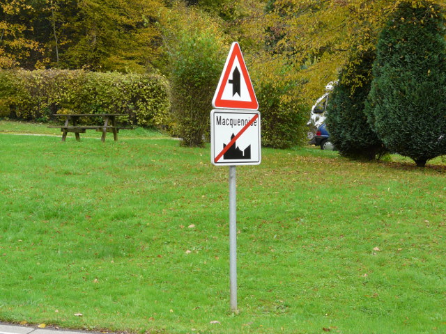 P1200146macquenoise_e