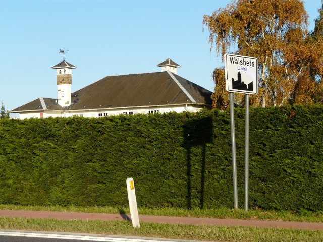 P1200518walsbets_w