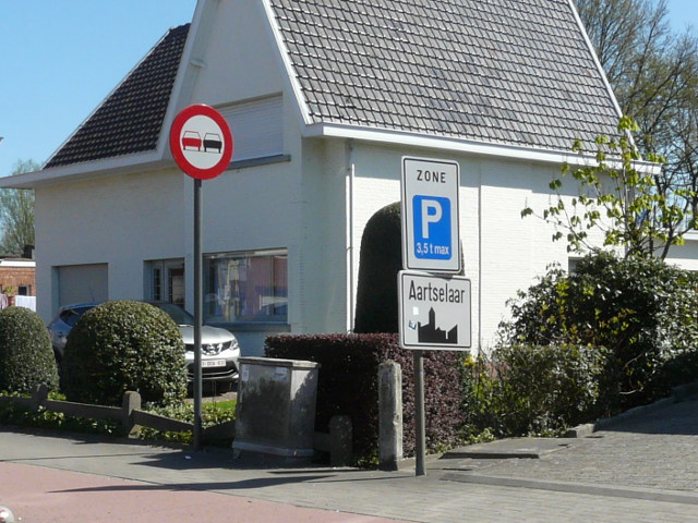 P1240105aartselaar_w