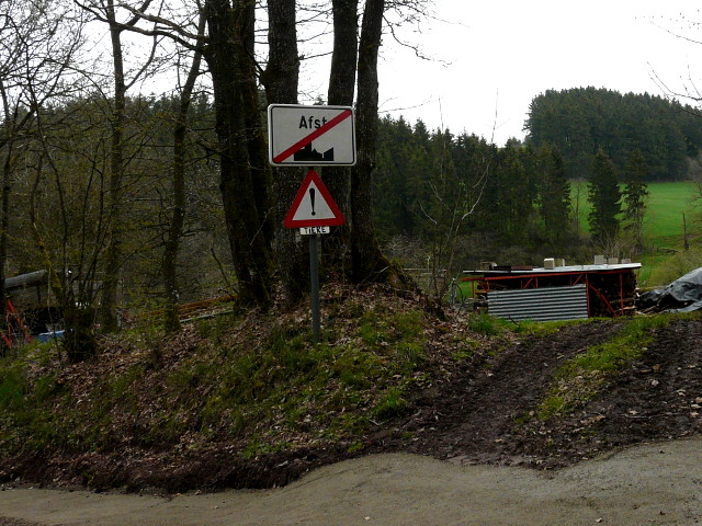 P1240453afst_e