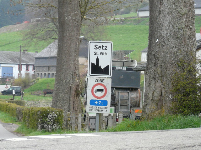 P1240469setz_w