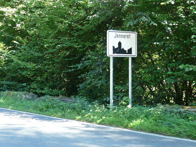 P1260981jenneret_w