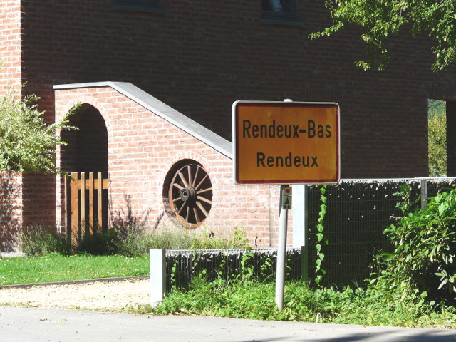 P1270022rendeuxbas_g