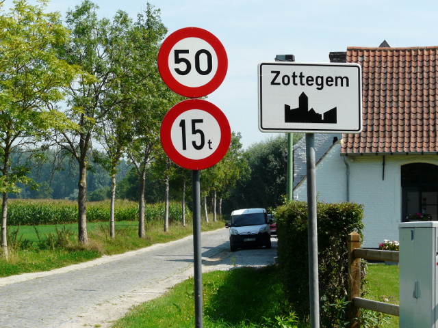 P1270446zottegem_w