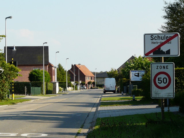 P1270610schulen_e