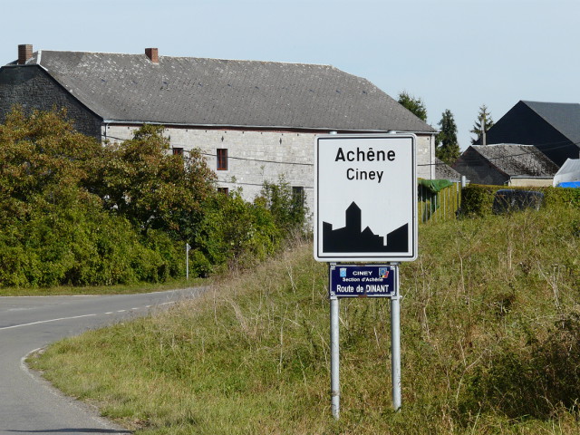 P1280396achene_w