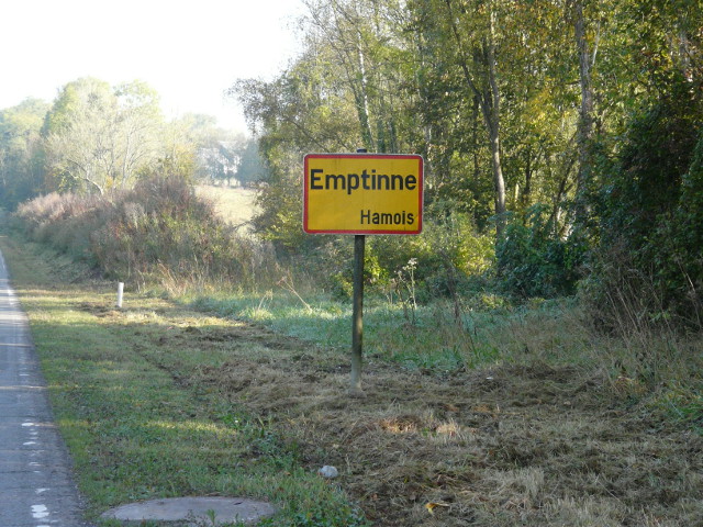 P1290353emptinne_g