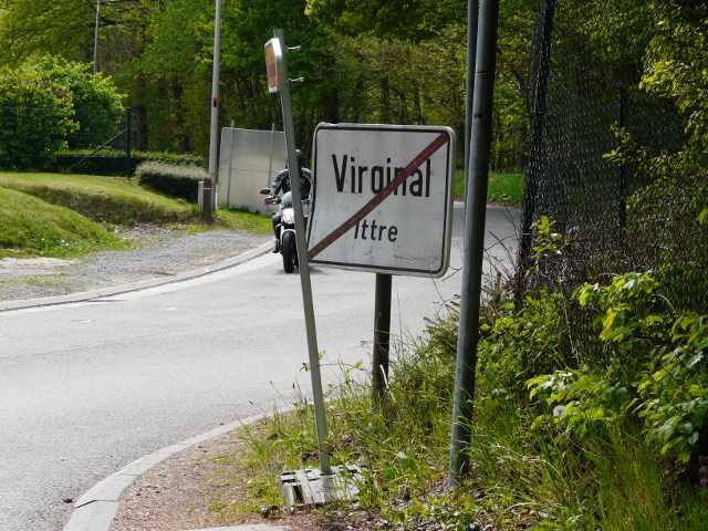 P1320150virginal_e
