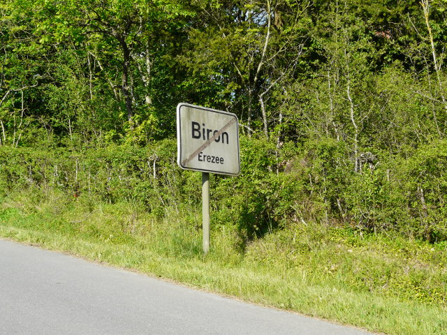 P1320430biron_e