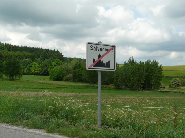 P1320992salvacourt_e