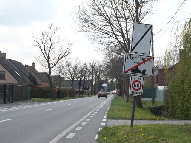 DSC01192landuit_e