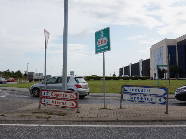 DSC04885x317ix313i