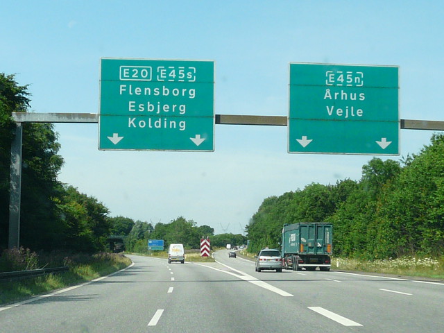 P1190031e45e20