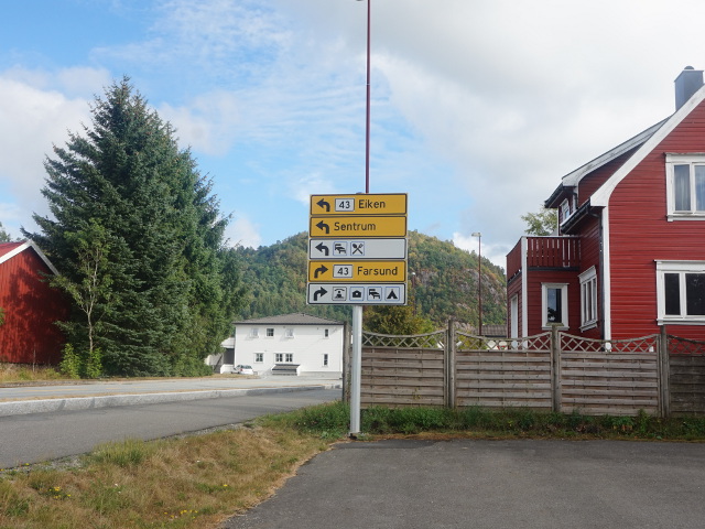 DSC01290x43