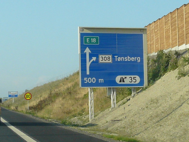 P1080595x308e18
