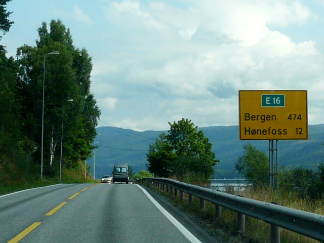 P1080672e16