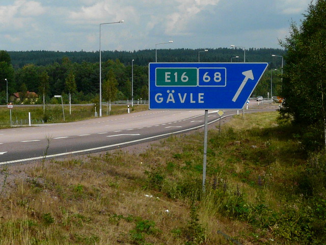 P1080836e16x68