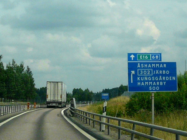 P1080837x302e16x68