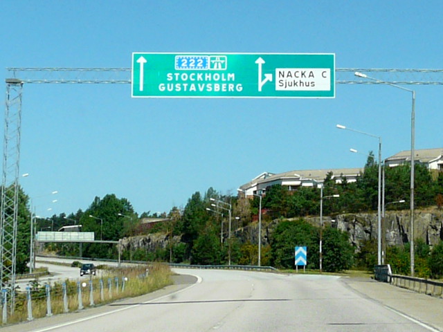 P1080982x222