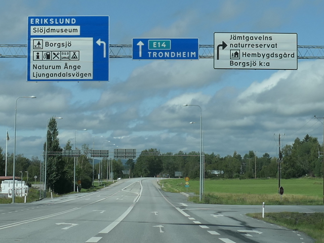 P1100595e14